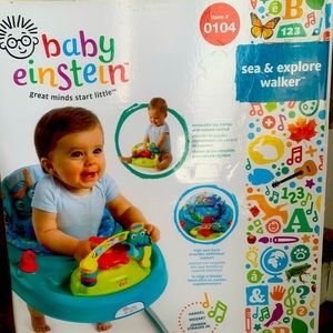 Baby Einstein Sea and Explore walker